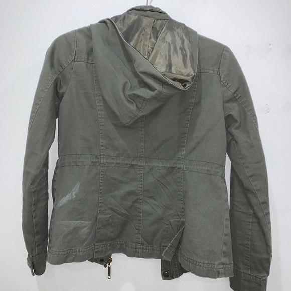 Light jacket - Picture 2 of 2